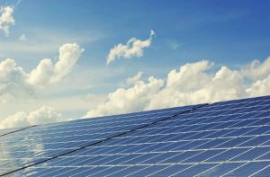 IKEA and Little Sun Partner on Sammanlänkad Project to Bring Power to the World