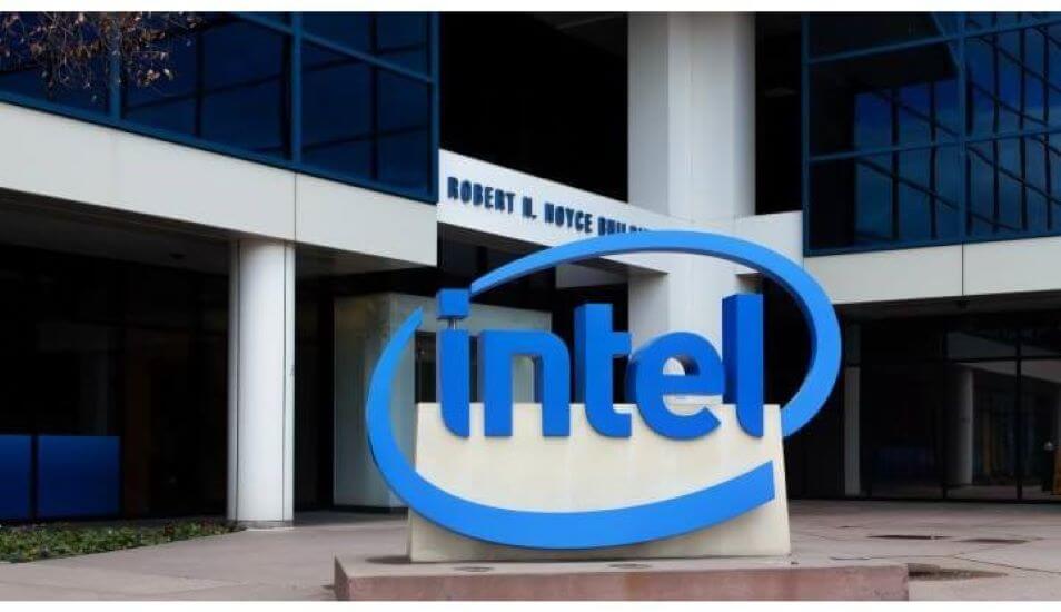 Intel Beats Expectations as PC Demand Surges in Q1