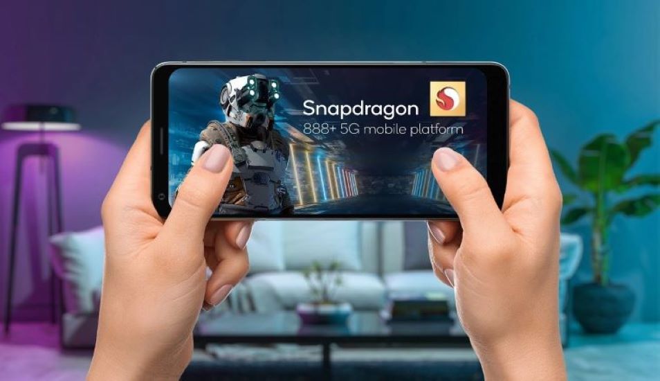 Qualcomm’s New Snapdragon 888+ 5G Mobile Platform Brings 32 TOPS and Blistering Speeds to 2021 Smartphones